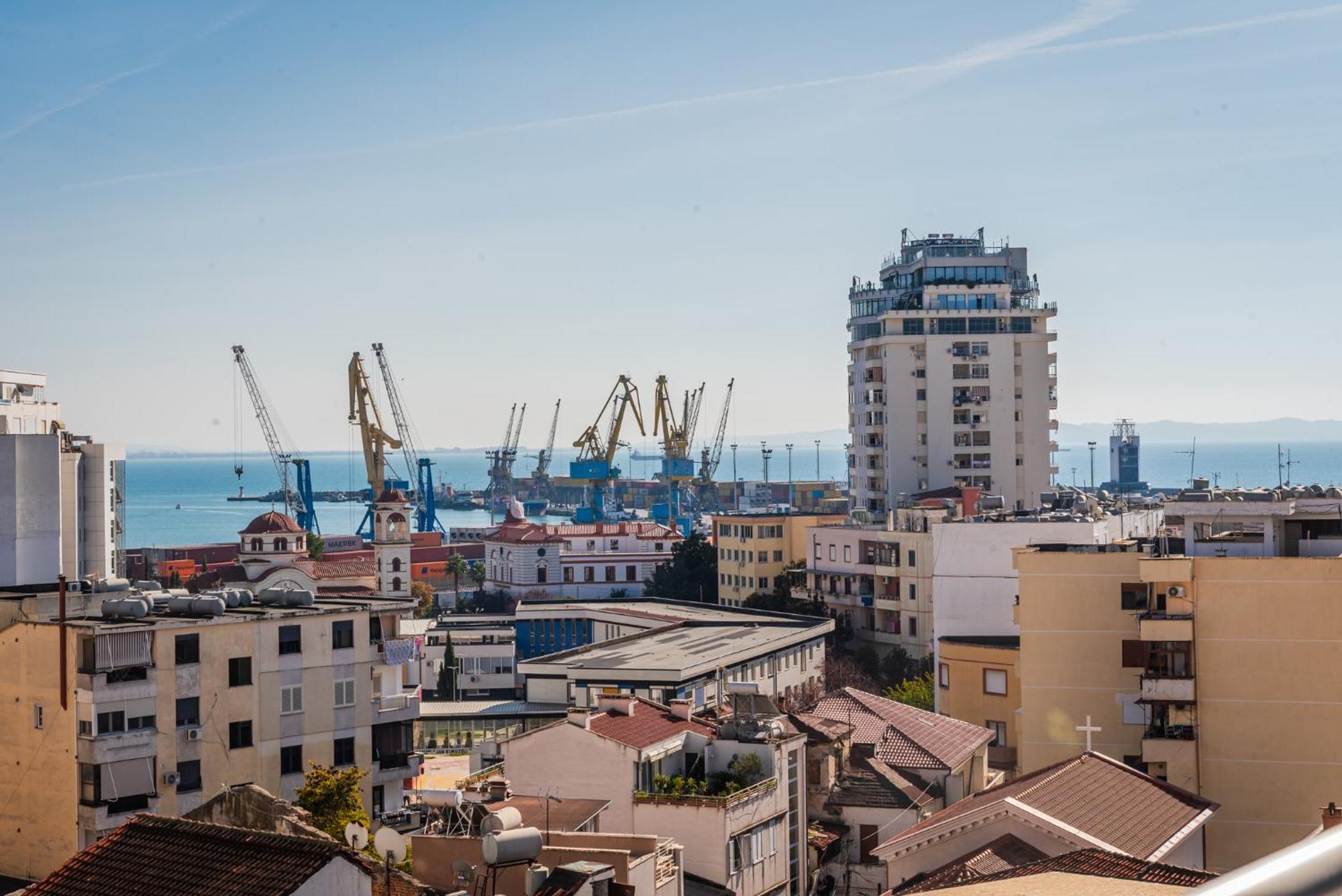 Main Square Apartment Durrës Exterior foto